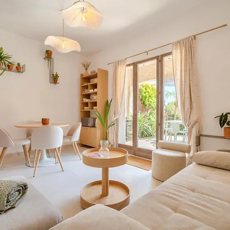 T2 De Gamme Avec Jardin Prive - 50m Du Port Miramar La Londe-les-Maures